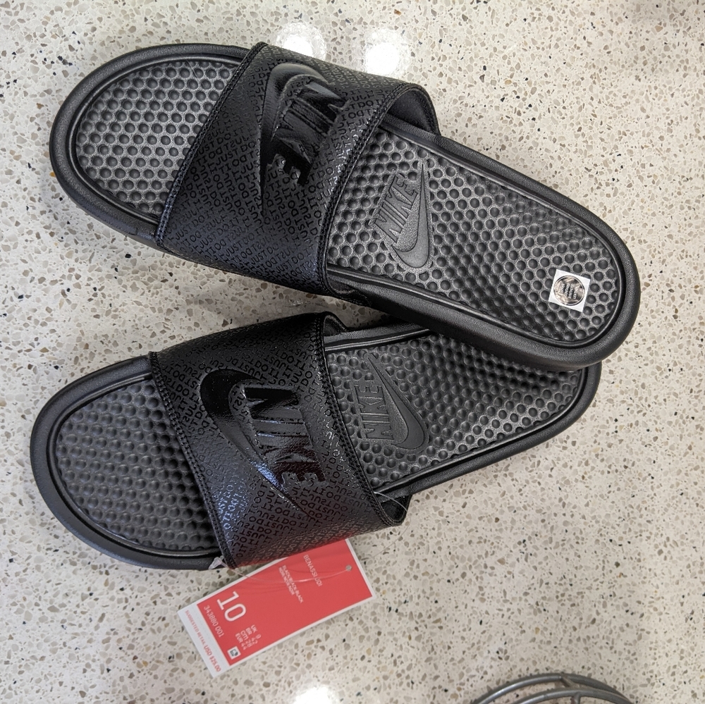 Nike Benassi JDI Men's Slides Size 10